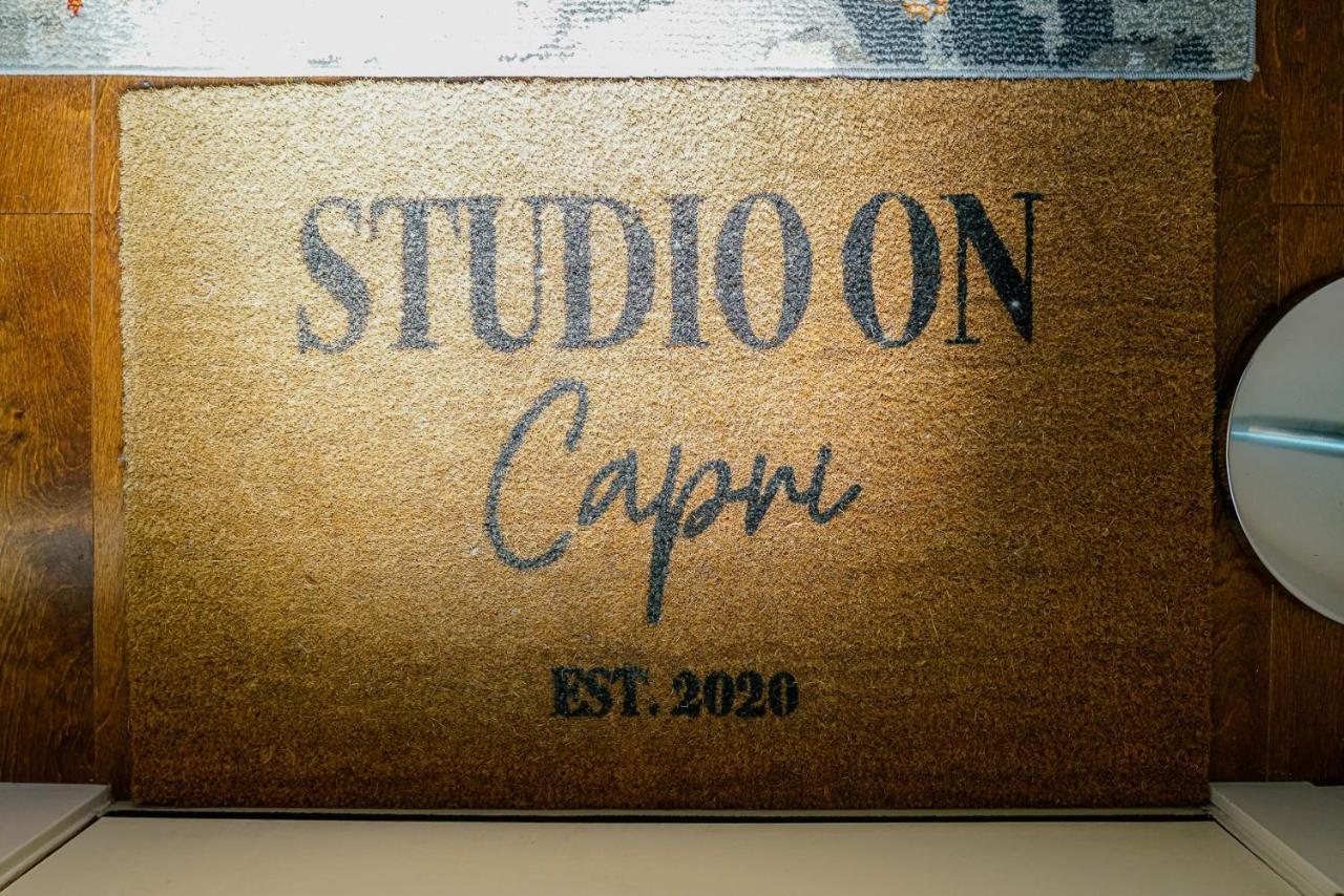 Studio On Capri YYC Екстериор снимка